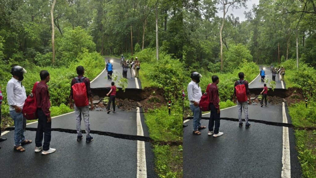 लातेहार में महुआड़ाड़-मेदिनीनगर मुख्य पथ पर भवारबंधा जंगल के पास सड़क बहने से संपर्क टूटा, आवागमन बाधित