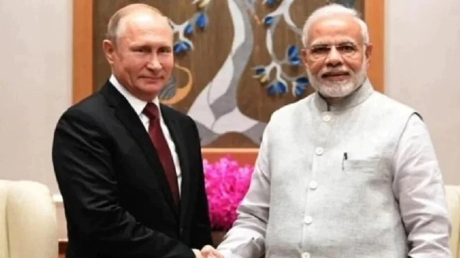 Modi Putin handshaking