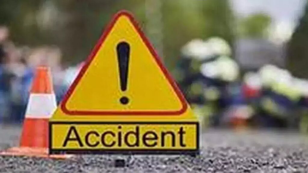 झारखंड के गुमला में दर्दनाक हादसा, पिकअप वैन ने दो छात्रों को मारी टक्कर, एक की मौत