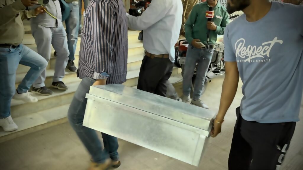 ED chargesheet against hemant