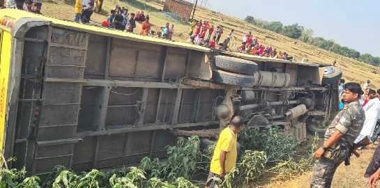 रांची में स्कूल बस