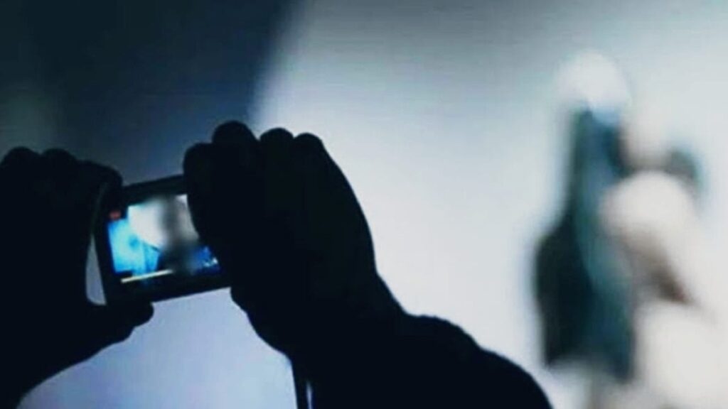 Jharkhand के एक बड़े नेता Honey Trap के शिकार, रांची से दिल्ली तक चर्चा का बाजार गर्म
