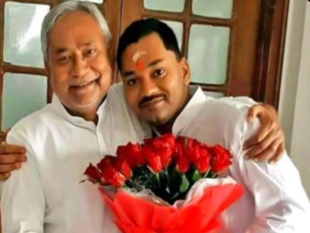 Nitish Kumar ने चुन लिया अपना राजनीतिक उत्तराधिकारी, लोकसभा चुनाव के बाद Nishant रख सकते है राजनीति में कदम