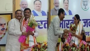 Modi 3.0 सरकार में मंत्री बनने के बाद पहली बार रांची पहुंची अन्नपूर्ण देवी और संजय सेठ का भव्य स्वागत