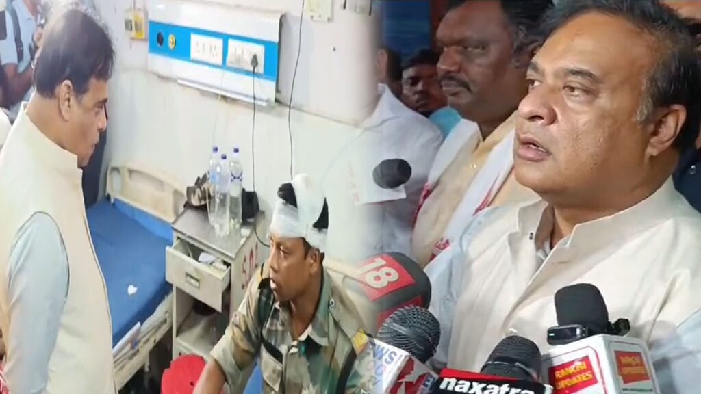 सहायक पुलिसकर्मियों का दर्द बांटने हेमंता बिस्व सरमा और अमर बाउरी पहुंचे अस्पताल, घायल पुलिसकर्मियों से की मुलाकात