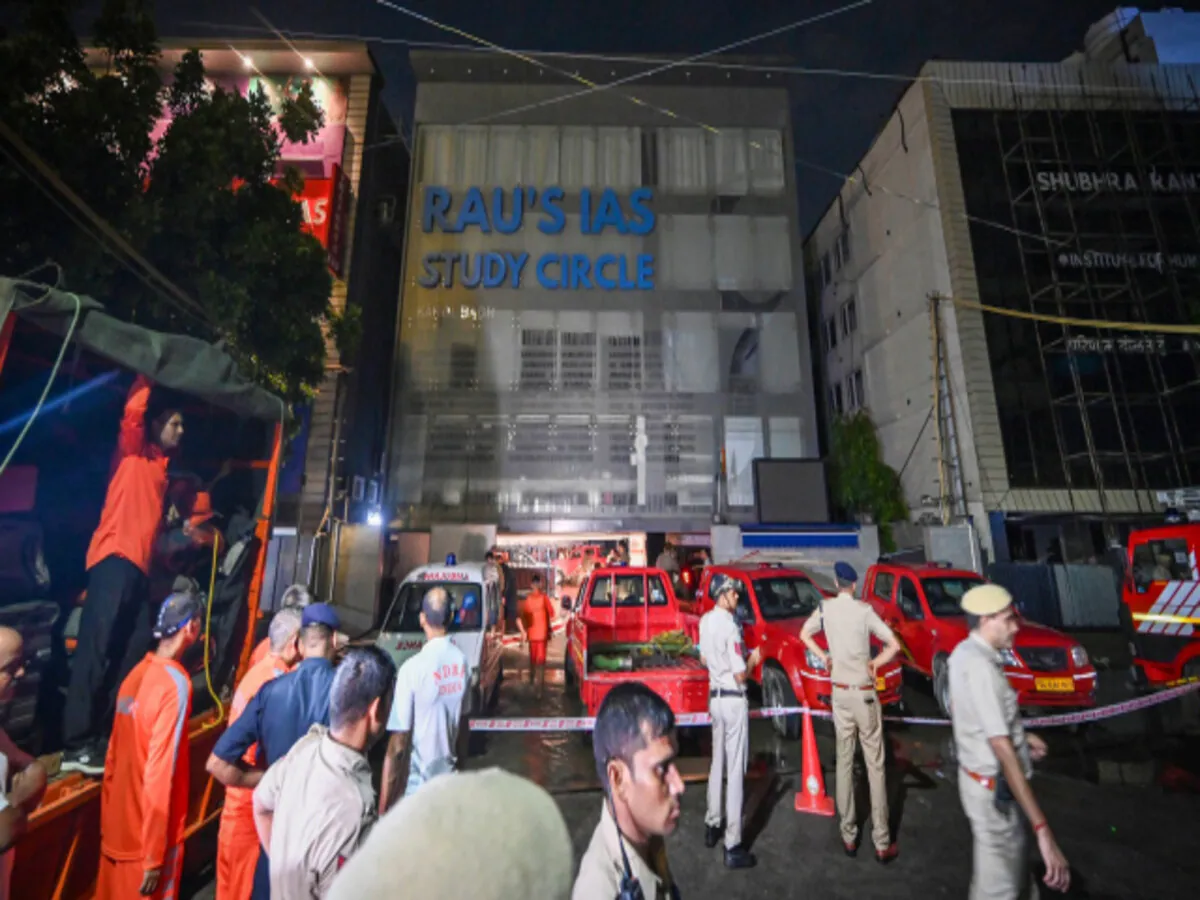 दिल्ली के कोचिंग सेंटर में कैसे डूब गए 3 UPSC स्टूडेंट, जान बचाकर निकले छात्र ने बताई कहानी 1 Delhi RAU_IAS_Academy