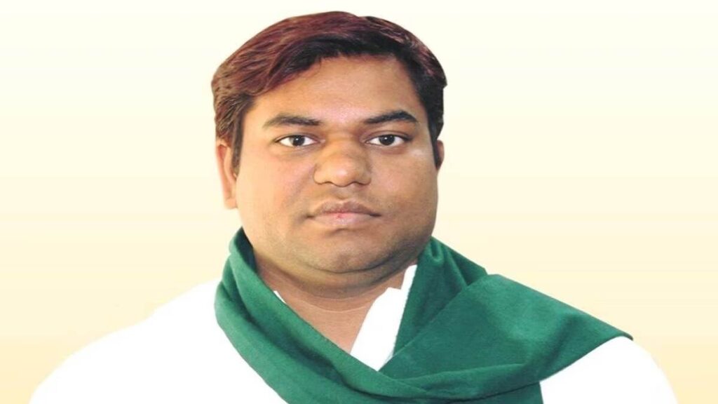 मुकेश सहनी बिहार विधानसभा चुनाव में पत्नी और भाई को बनाएंगे उम्मीदवार, जीतन राम मांझी का अपनाएंगे मॉडल