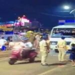 रांची में जगन्नाथपुर मेला में बस ने मारी दो महिला को टक्कर, नाराज लोगों ने बस में की तोड़फोड़