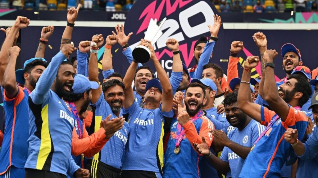 बारबाडोस में फंसी भारतीय टीम को लाने जाएगा विशेष विमान, होटल में बंद खिलाड़ी कागज के प्लेट में लाइन में लगकर खाना खा रहे है वर्ल्ड चैंपियन