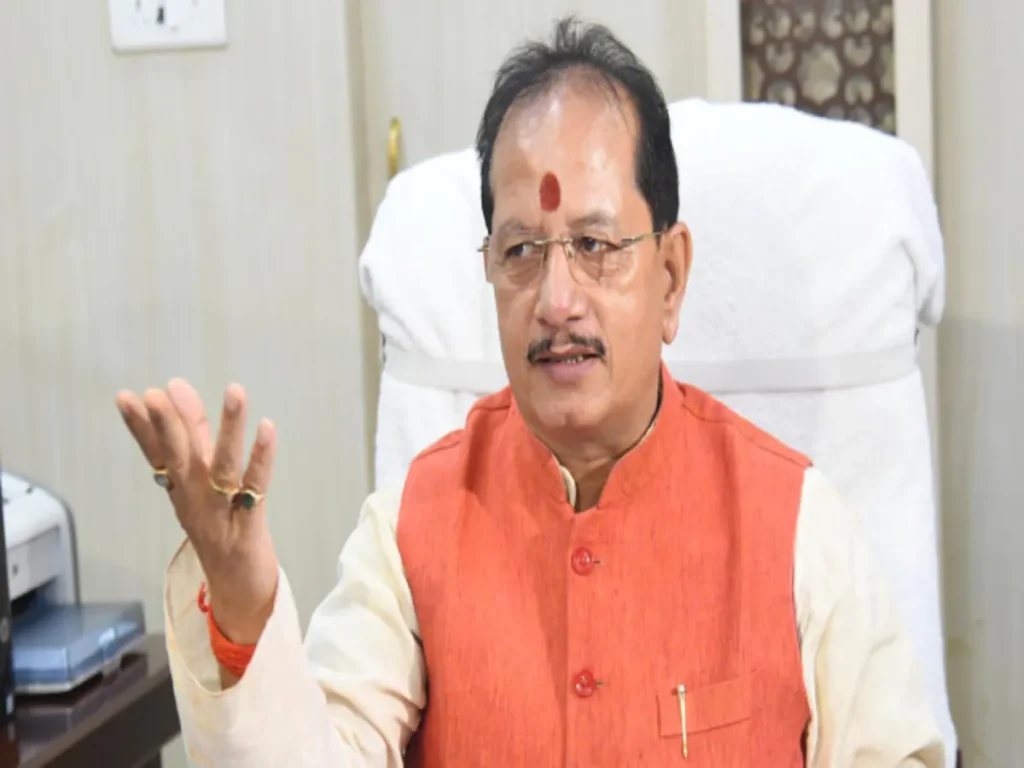 तेजस्वी के बाद अब बिहार के विजय सिन्हा के नाम पर दो वोटर आईडी, कांग्रेस ने कहा-सबसे बड़े फ्रॉड तो डिप्टी सीएम निकले