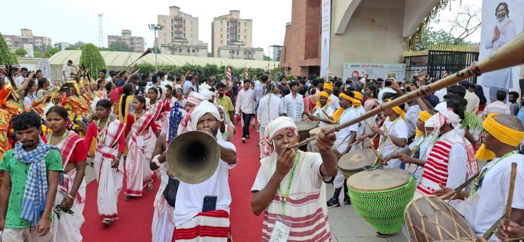 f944bf7e 01b5 436a a782 014db4934506