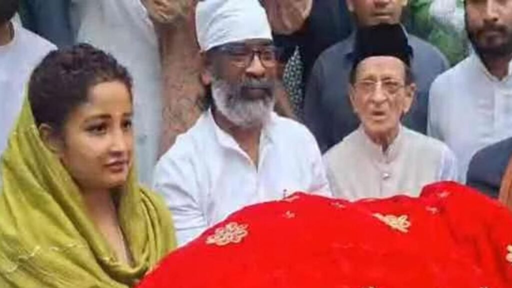 हेमंत सोरेन और कल्पना सोरेन पहुंचे अजमेर शरीफ, मंगलवार को दिल्ली में नवनिर्मित झारखंड भवन का करेंगे उद्घाटन 2 hemant ajmer