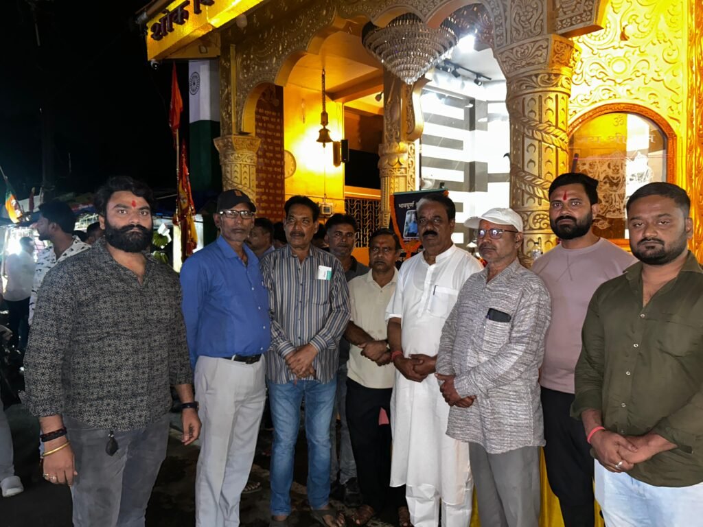 रतन टाटा को लोहरदगा के लोगों ने दी श्रद्धांजलि, देश के लिए उनके योगदान को किया याद 3 a967a447 1c10 44f7 85d7 3f6f5dbcff30