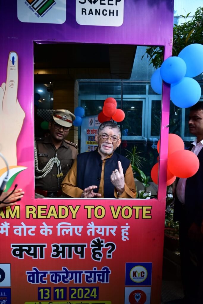 राज्यपाल संतोष गंगवार