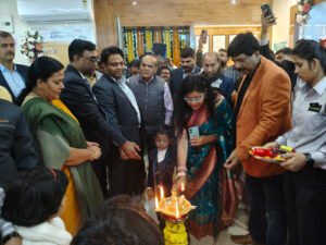 कॉन्फिडेंट हेल्थ केयर का मंत्री दीपिका पांडे सिंह ने किया उद्घाटन, अनुभवी डॉक्टर की सेवा मरीजों को होगी उपलब्ध 8 7 2