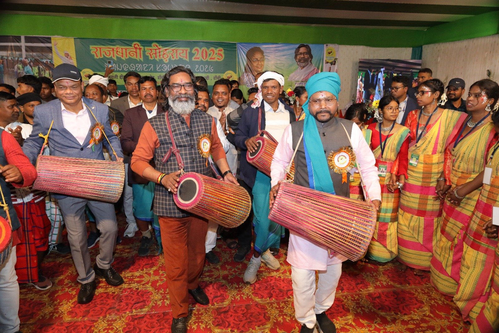 हेमंत सोरेन सोहराय