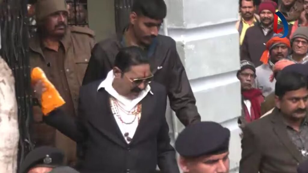 अनंत सिंह ने बाढ़ कोर्ट में किया सरेंडर, कोर्ट ने भेजा जेल, मोकामा गोलीकांड में दर्ज हुआ था केस