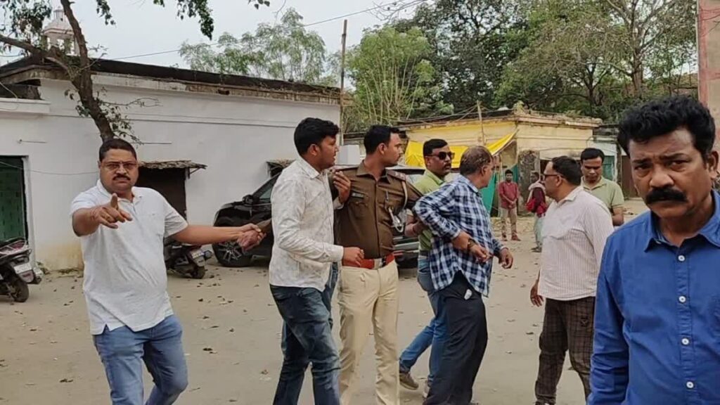 ACB ने रांची के घूसखोर दारोगा को रिश्वत लेते किया गिरफ्तार, आर्म्स एक्ट के आरोपी से की थी पैसे की डिमांड