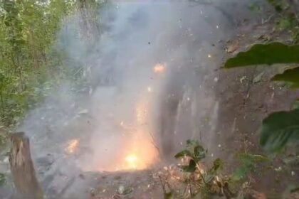 चाईबासा के सारंडा जंगल में IED ब्लास्ट, दो जवान हुए घायल, रांची किया गया एयरलिफ्ट