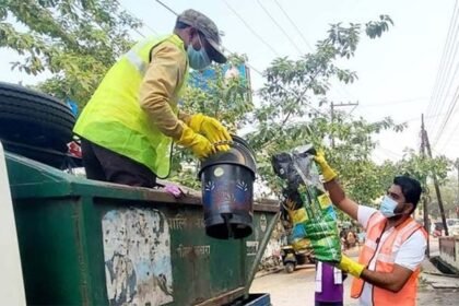 एक अप्रैल से गीला और सूखा कूड़ा अलग-अलग देने पर ही उठाएंगे निगमकर्मी, मिक्स कूड़ा देने वाले घरों की बनेगी सूची