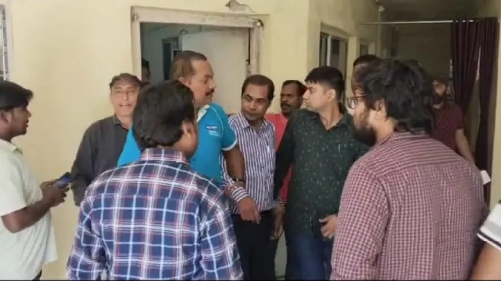 31 03 2025 dhanbadcbi12 23909281