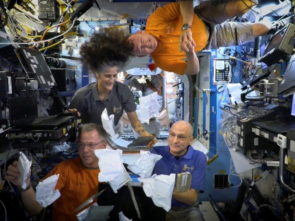 SPACE-EXPLORATION-BOEING-STARLINER-