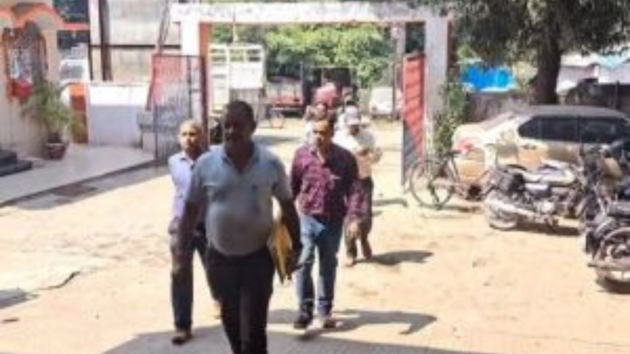 बोकारो में CBI की टीम पर हमला, तीन अधिकारियों को लगी चोट