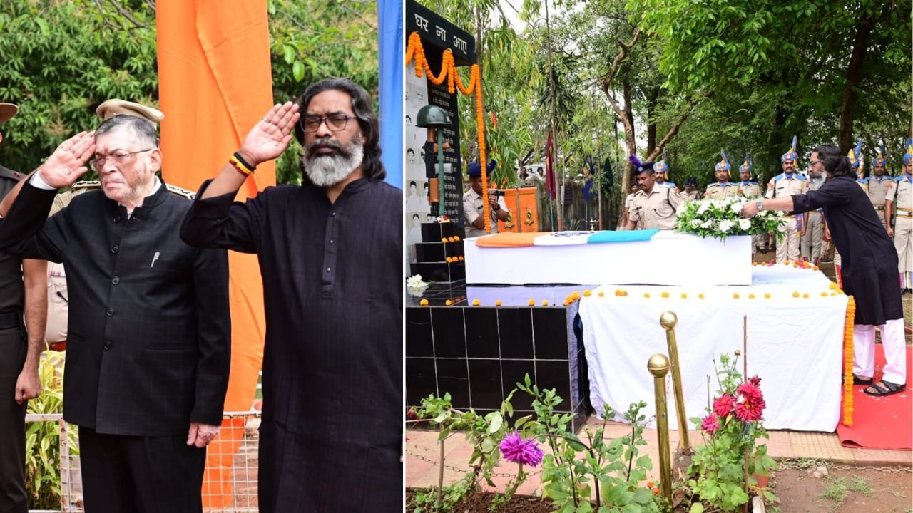 शहीद CRPF जवान सुनील कुमार मंडल को राज्यपाल संतोष गंगवार और मुख्यमंत्री हेमंत सोरेन ने दी श्रद्धांजलि