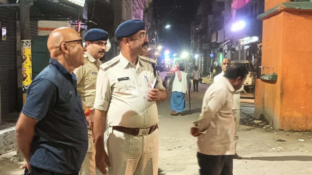 बच्चों के दो गुटों की भिड़त के बाद गया में जमकर हुई पत्थरबाजी, पुलिस बल की हुई तैनाती