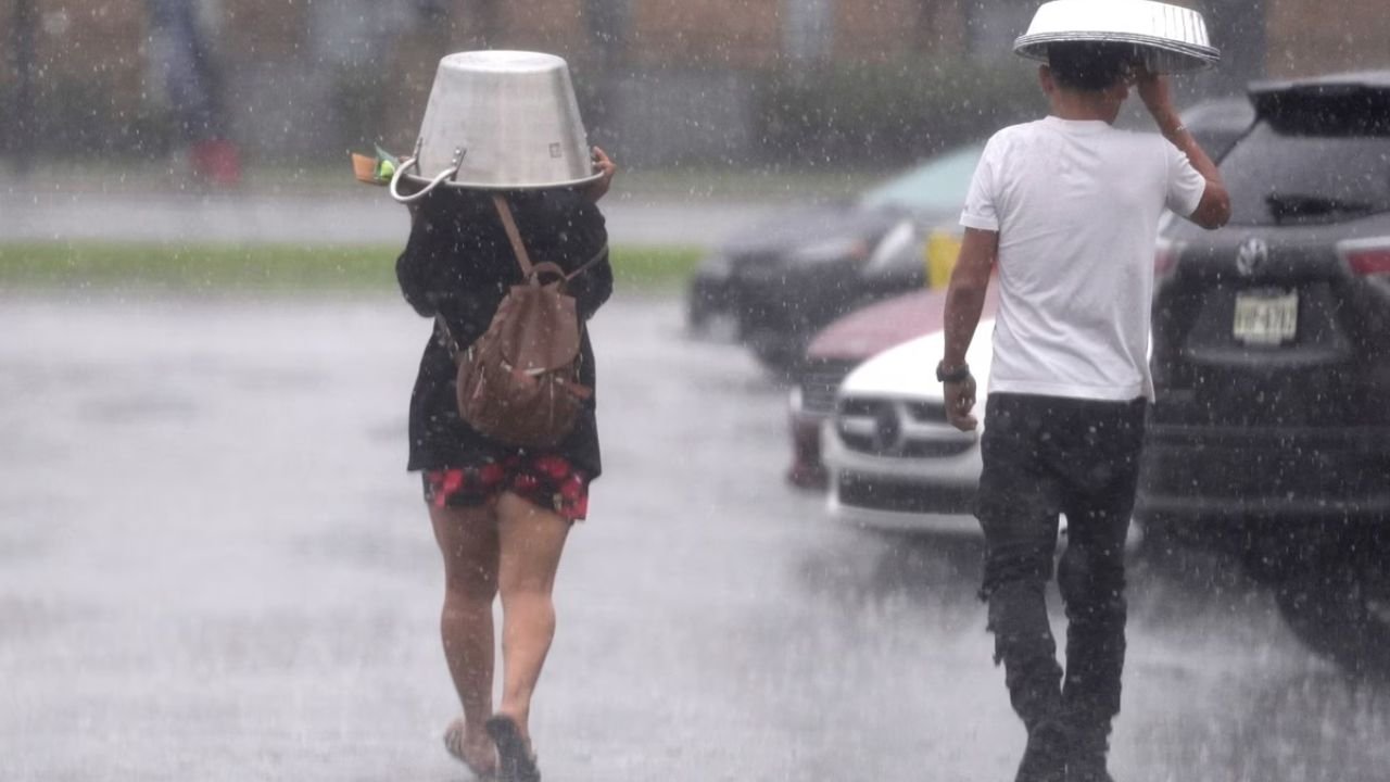 रांची में बूंदाबांदी के बाद गर्मी से मिली राहत, कल कई जिलों मेघगर्जन के साथ होगी वज्रपात, 20-21 को ऑरेंज अलर्ट जारी