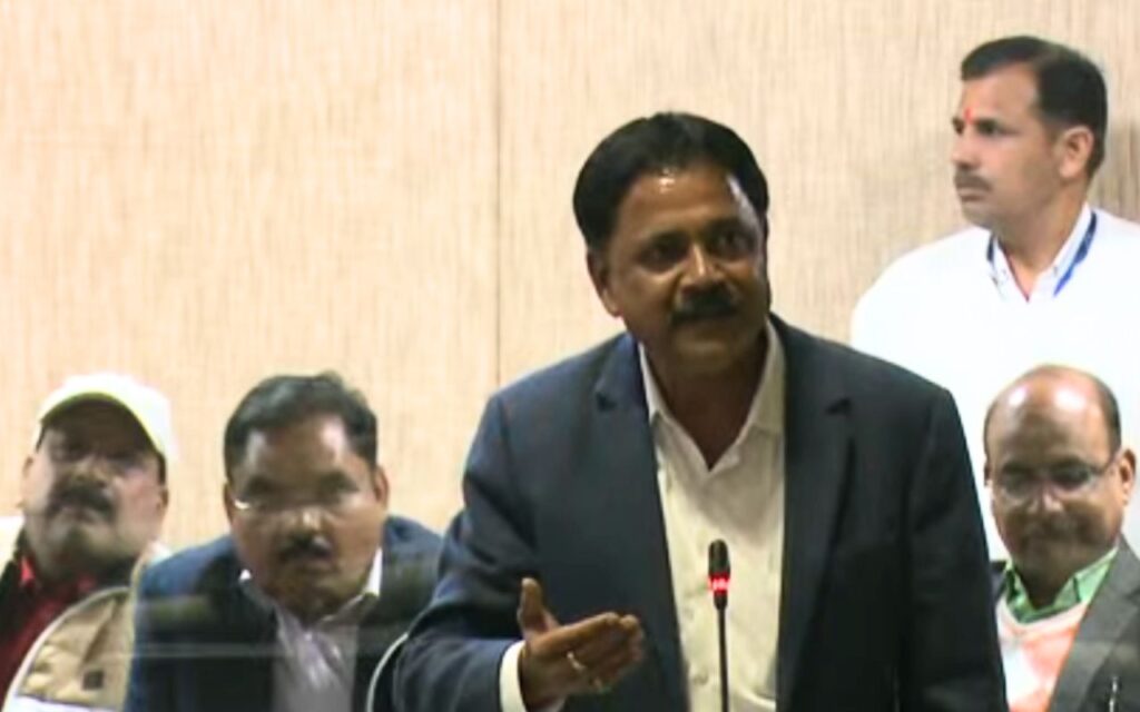 वित्त मंत्री राधाकृष्ण किशोर की तबीयत बिगड़ने के बाद उनकी अनुपस्थिति में सुदिव्य सोनू देखेंगे विधानसभा में विधायी कार्य