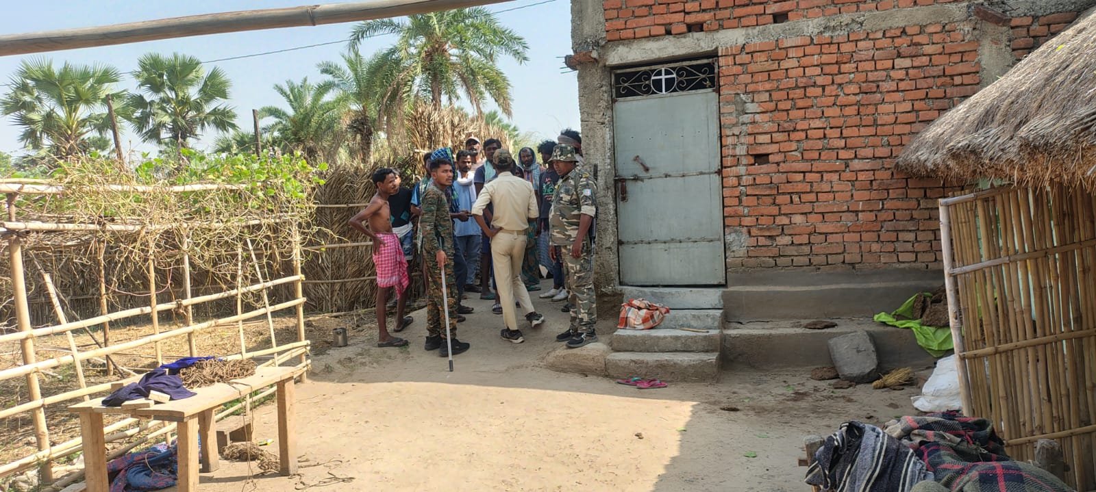 पिता रात में देर से घर लौटे, पैसे को लेकर शुरू हुआ विवाद, शराबी बेटे ने पीट-पीटकर ले ली जान