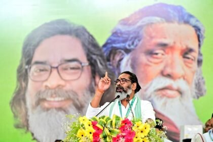 दिशोम गुरु शिबू सोरेन की जयंती पर 5000 छात्रों से संवाद करेंगे मुख्यमंत्री हेमंत सोरेन, गुरुजी क्रेडिट कार्ड योजना का दिया जायेगा लाभ