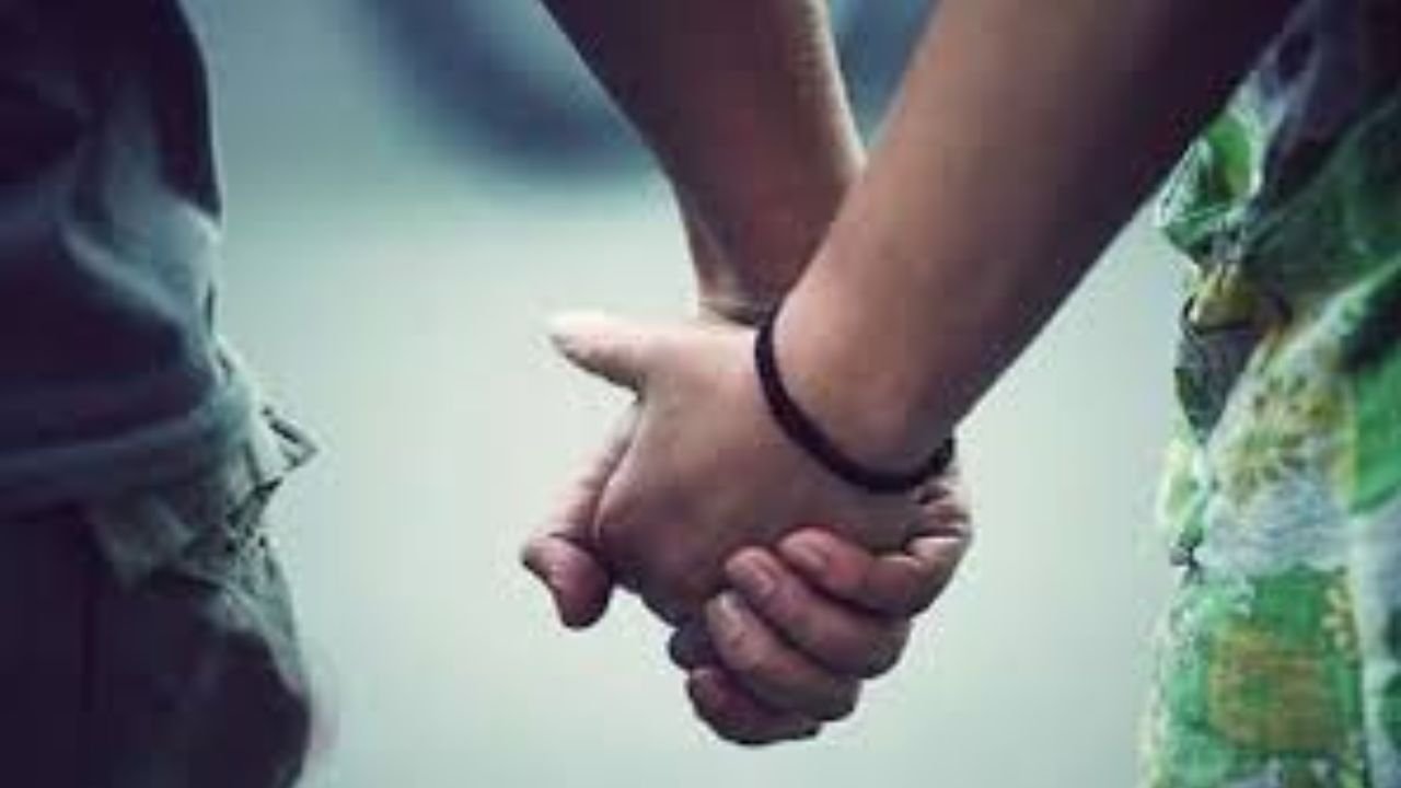 झारखंड की लड़की को बिहार के लड़के से हुआ प्यार, इंटरकास्ट मैरिज परिवार को नहीं था मंजूर, दोनों ने मिलकर उठाया खौफनाक कदम