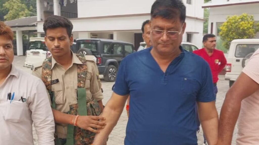 बिहार का घूसखोर इंजीनियर हुआ गिरफ्तार, 2 लाख रुपये रिश्वत लेते निगरानी ने धर दबोचा
