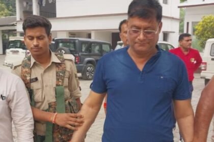 बिहार का घूसखोर इंजीनियर हुआ गिरफ्तार, 2 लाख रुपये रिश्वत लेते निगरानी ने धर दबोचा