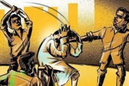 पिता ने तीन बेटों के साथ मिलकर की बड़े बेटे का किया मर्डर, हत्या आरोपी के बेटे के बयान पर मामला दर्ज