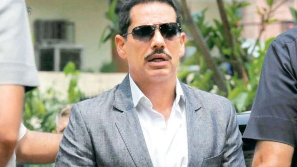 रॉबर्ट वाड्रा से ED कर रही है पूछताछ, लैंड केस में दूसरी बार भेजा गया था समन