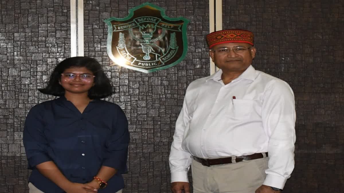 DPS रांची की अतुल्य श्रेष्ठ 99.2 प्रतिशत अंक लाकर बनी झारखंड टॉपर, मुख्यमंत्री हेमंत सोरेन ने दी बधाई