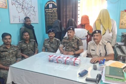 लातेहार पुलिस को मिली बड़ी सफलता, माओवादी के चार मददगार को किया गिरफ्तार