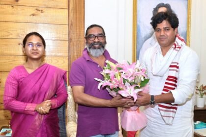 imran pratapgadi with hemant soren and shilpi neha tirkey