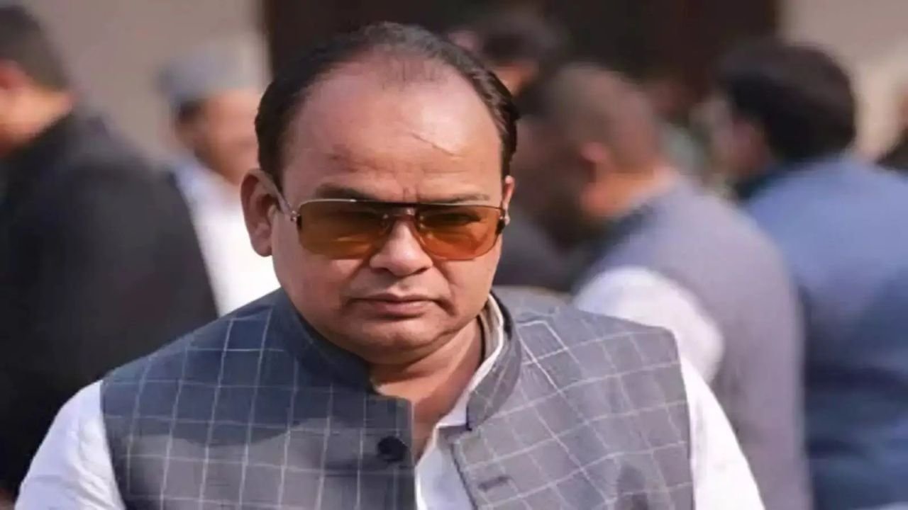 स्वास्थ्य मंत्री इरफान अंसारी को जान से मारने की धमकी, फोन कर कहा-'तुम्हें बहुत जल्द उड़ा देंगे'