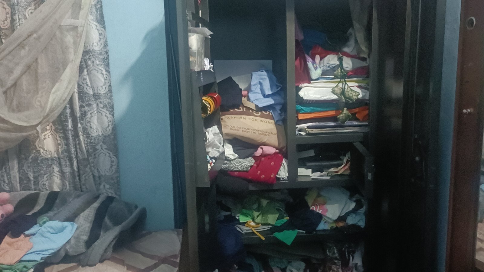 रांची के VIP कॉलोनी में चोरी की वारदात, घर से 30 लाख के गहनों की हुई चोरी, शादी समारोह में गया था परिवार