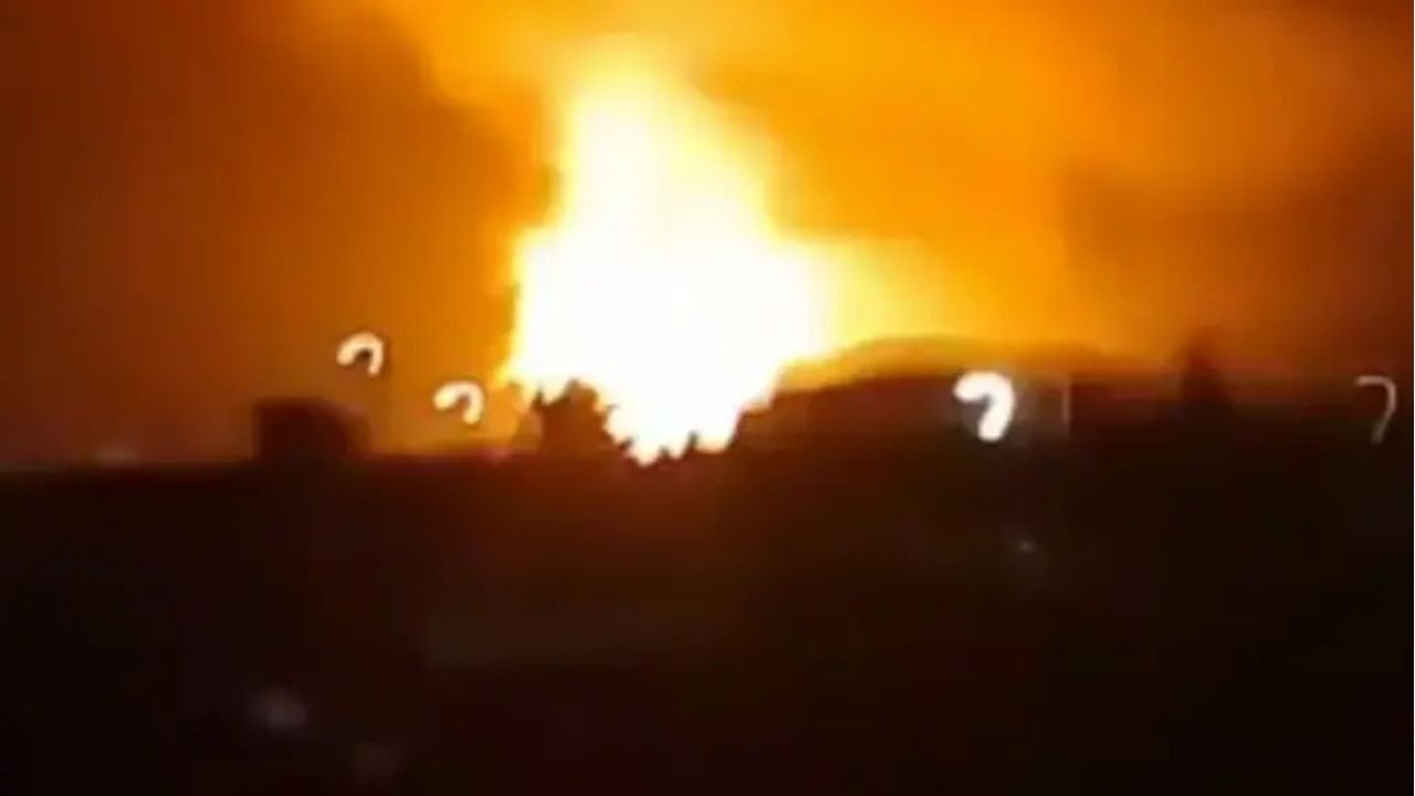 भारत ने पाकिस्तान पर दागीं 6 बैलिस्टक मिसाइल, 4 एयरबेस के पास धमाका- पाक आर्मी का दावा