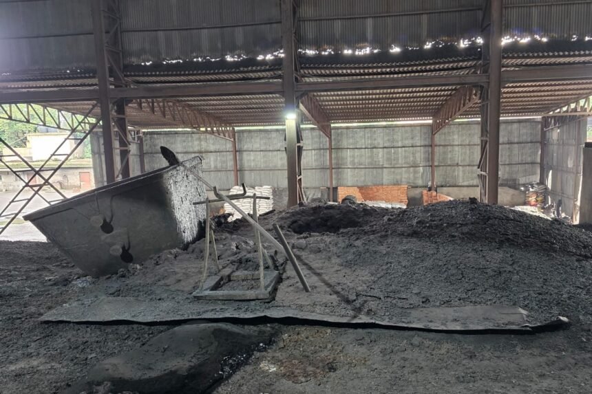 बोकारो में इंडस्ट्रियल एरिया में रविवार को बड़ा हादसा, शिवपुरिया इस्पात उद्योग के ब्लास्ट फर्नेस में विस्फोट, दो मजदूर घायल 1 बोकारो में इंडस्ट्रियल एरिया में रविवार को बड़ा हादसा, शिवपुरिया इस्पात उद्योग के ब्लास्ट फर्नेस में विस्फोट, दो मजदूर घायल