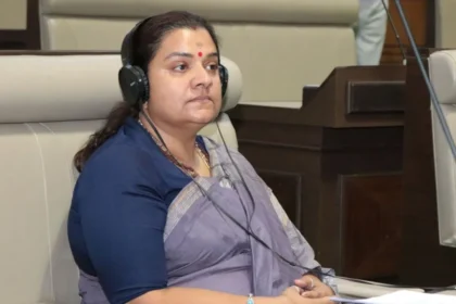 श्वेता सिंह की मुश्कलें बढ़ी, राजभवन ने निर्वाचन आयोग से पूछा-बोकारो विधायक का मामला ऑफिस ऑफ प्रॉफिट का तो नहीं