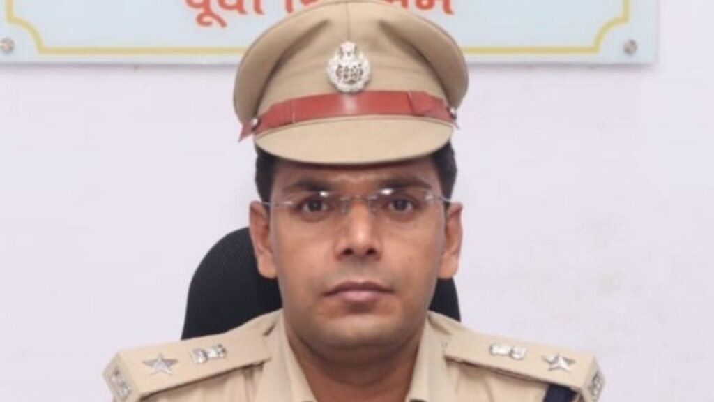 धनबाद SSP प्रभात कुमार के नाम पर बना फेक फेसबुक अकाउंट, कई लोगों से किया गया संपर्क