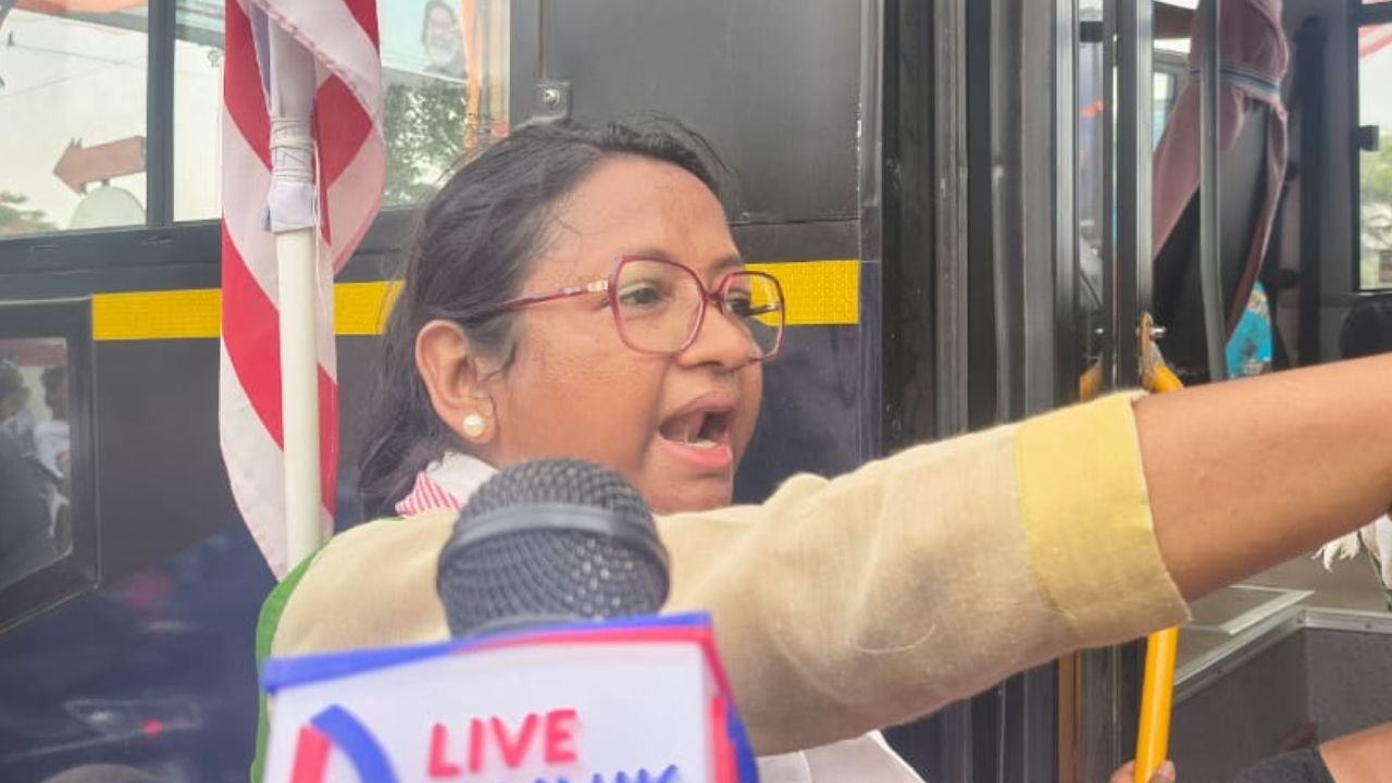 पूर्व मंत्री गीता श्री उरांव और उनके समर्थकों को पुलिस ने लिया हिरासत में, सिरमटोली फ्लाइओवर से जुड़ा हुआ है मामला