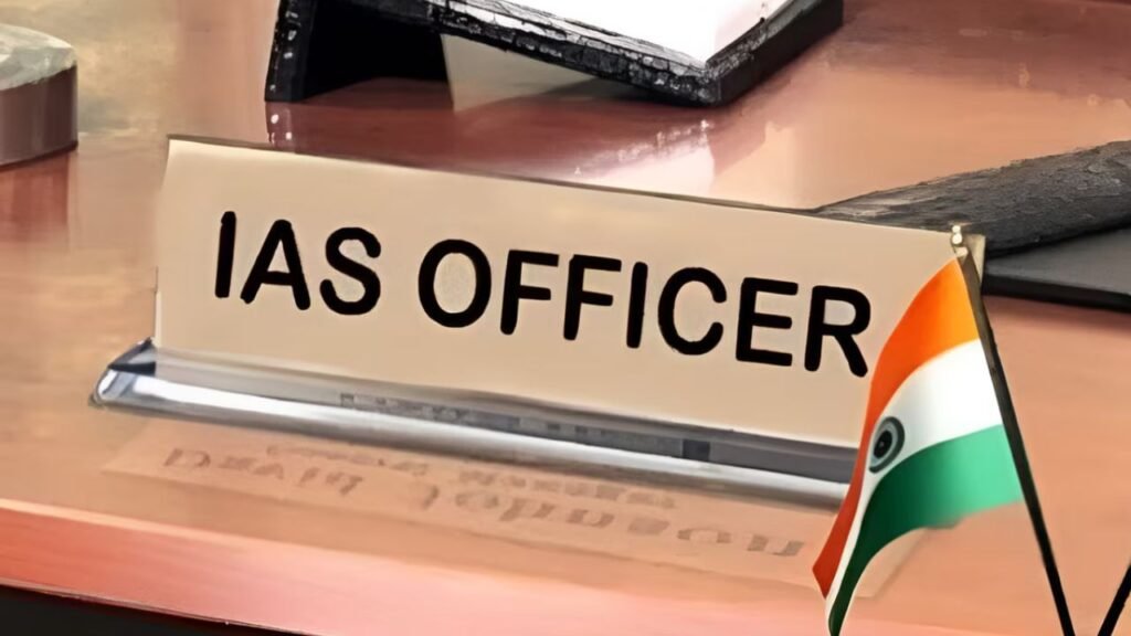 झारखंड में 17 जिलों के उपायुक्तों का तबादला, रांची के DCC समेत चार युवा अधिकारी पहली बार DC बने