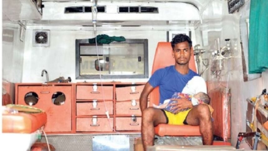 नवजात बिरहोर को रिम्स में 40 मिनट तक नहीं मिला बेड, वेंटिलेटर खाली होने के इंतजार में घंटों तक एंबुलेंस में रहा, हो गई मौत